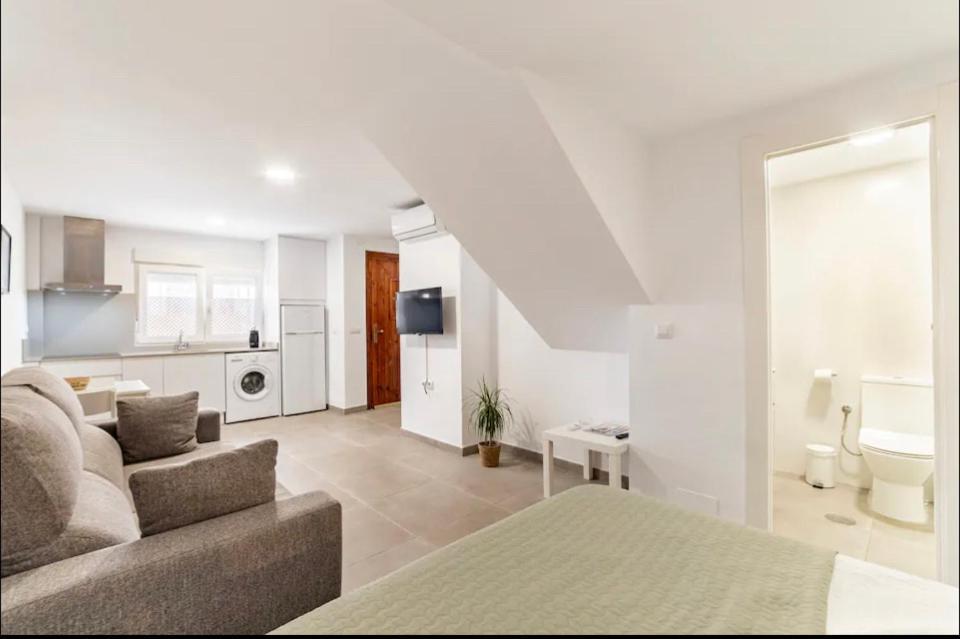 Loft Independiente A 150 Mtrs De La Playa Wifi Aire Acondicionado 塔里法 外观 照片